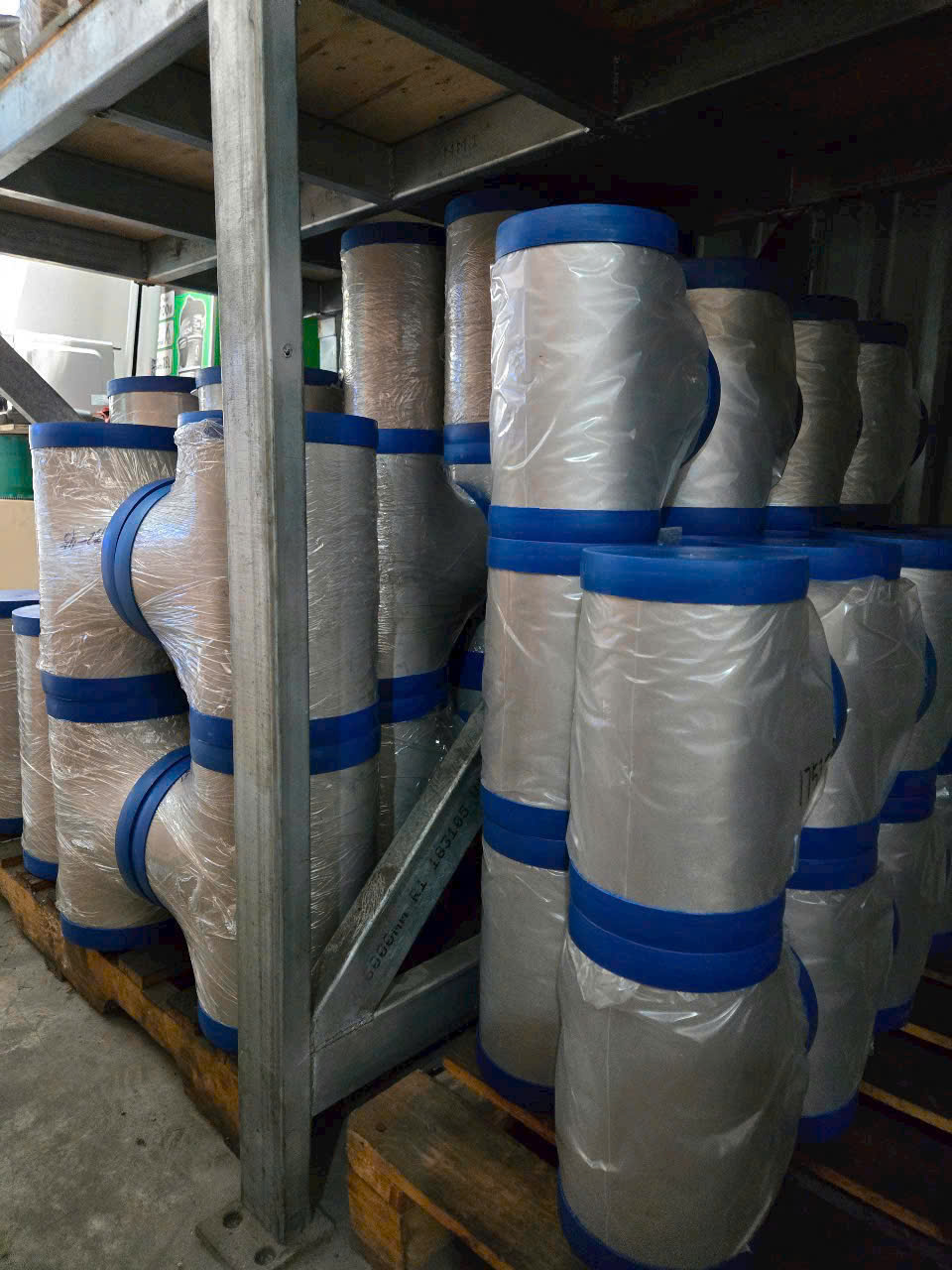 z6580416125869_6a525f807110ec5509fe422e44fe632e Hình ảnh sản phẩm Tê đúc có sẵn tại kho của IWISU